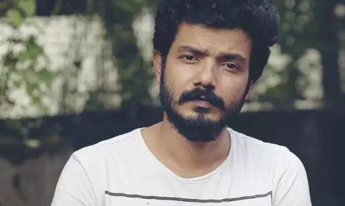 അഭിമുഖത്തിനിടെ അസഭ്യം പറഞ്ഞു: ശ്രീനാഥ് ഭാസിക്കെതിരെ മാധ്യമപ്രവർത്തകയുടെ പരാതി