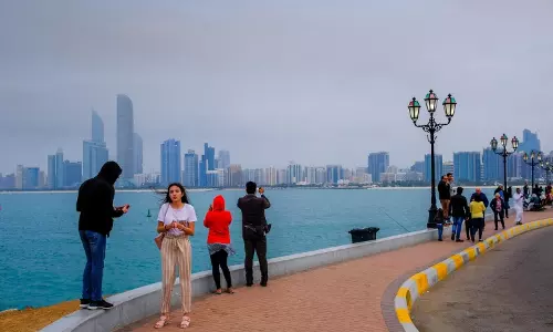 വേനൽക്കാലം ഇന്നവസാനിക്കും, തണുത്ത കാലാവസ്ഥ പ്രതീക്ഷിച്ച് യു.എ.ഇ നിവാസികൾ വേനൽക്കാലം ഇന്നവസാനിക്കും, തണുത്ത കാലാവസ്ഥ പ്രതീക്ഷിച്ച് യു.എ.ഇ നിവാസികൾ