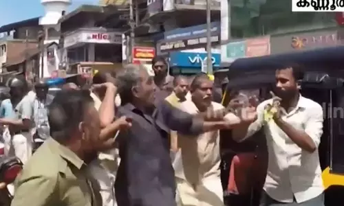 ആർ.എസ്.എസ് കാര്യാലയത്തിനെതിരെ ബോംബേറ്; പോപുലർ ഫ്രണ്ട് ഹർത്താലിൽ കണ്ണൂരിൽ വ്യാപക ആക്രമണം