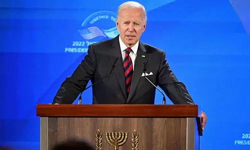 അവൾക്ക് 12 വയസ്സായിരുന്നു എനിക്ക് 30ഉം; ജോ ബൈഡന്റെ പ്രസ്താവനയെച്ചൊല്ലി ചൂടേറിയ ചർച്ച