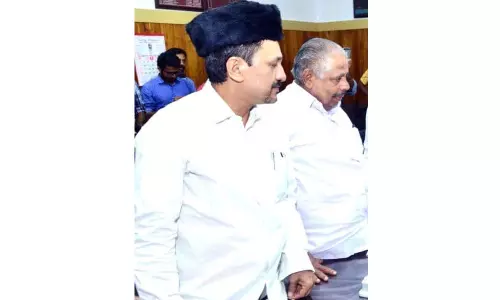 ആര്യാടൻ മുഹമ്മദിന്‍റെ വിയോഗം ജനാധിപത്യ കേരളത്തിന് കനത്ത നഷ്ടം: സാദിഖലി ശിഹാബ് തങ്ങൾ