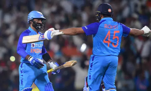 ഹിറ്റ്മാൻ ഓൺ ഫയർ, ബുംറ ബാക്ക്, ഡി.കെ ഫിനിഷ്; ഹൈദരാബാദില്‍ ഇന്ന് കലാശപ്പോര്