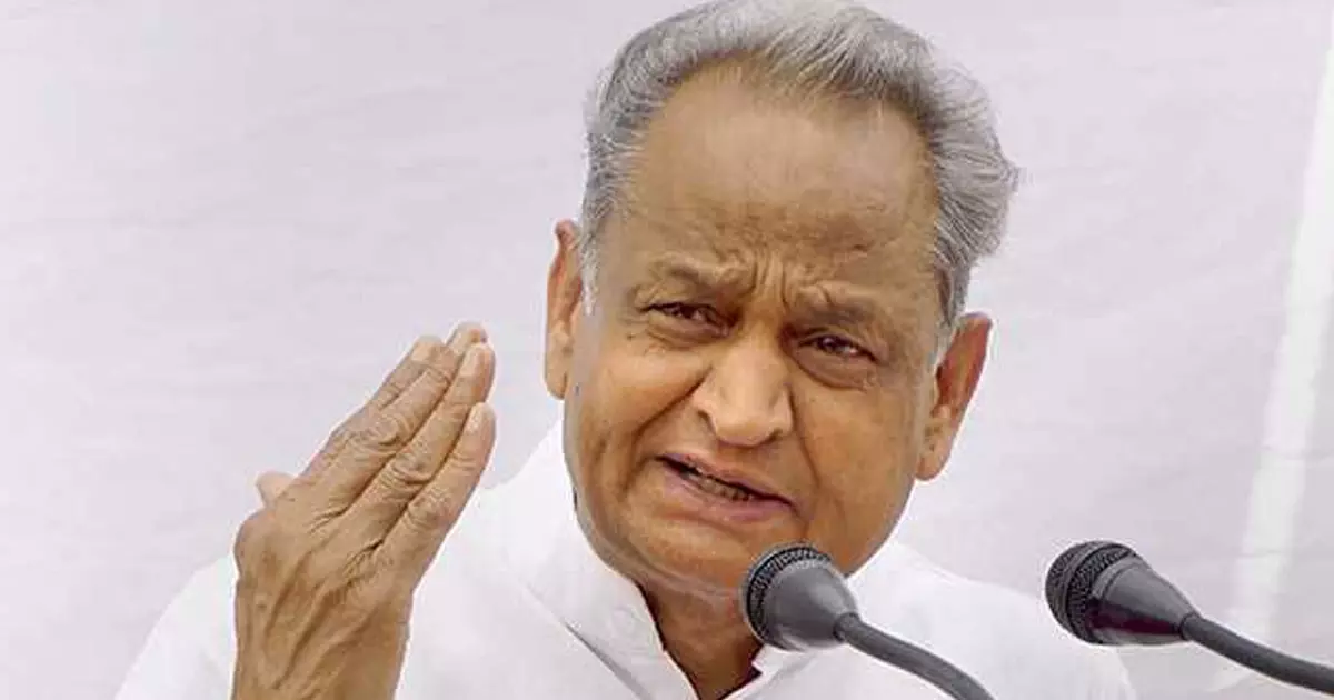 ഒന്നും എന്‍റെ നിയന്ത്രണത്തില്‍ അല്ല, എം.എല്‍.എമാര്‍ ദേഷ്യത്തിലാണ്: അശോക് ഗെഹ്‍ലോട്ട്