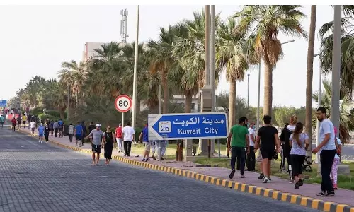 കുവൈത്തിൽ സ്വകാര്യ തൊഴിൽ മേഖലാ ജീവനക്കാരുടെ ശമ്പള വിതരണത്തിന് ഇലക്ട്രോണിക് സംവിധാനം