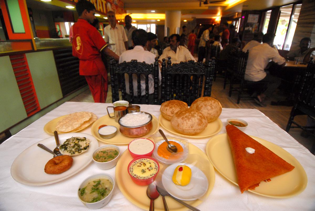 40 വര്‍ഷത്തെ രുചിപ്പെരുമ ഇനി ഓര്‍മകളില്‍; ബെംഗളൂരുവിലെ പ്രശസ്തമായ സാമ്രാട്ട് റസ്റ്റോറന്‍റ്  അടച്ചുപൂട്ടി