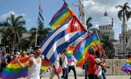 ക്രൈസ്തവസഭയുടെ എതിർപ്പ് തള്ളി കമ്മ്യൂണിസ്റ്റ് ക്യൂബ; സ്വവർഗ വിവാഹം അടക്കമുള്ള കുടുംബനിയമ പരിഷ്‌ക്കരണങ്ങൾക്ക് അംഗീകാരം