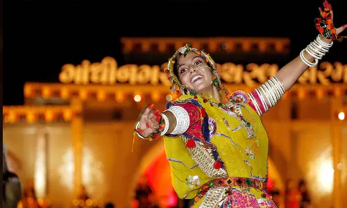 ലവ് ജിഹാദ് നടക്കുന്നെന്ന്; ഗർബ നൃത്തച്ചടങ്ങില്‍ തിരിച്ചറിയൽ കാർഡ് നിർബന്ധമാക്കി മധ്യപ്രദേശ്