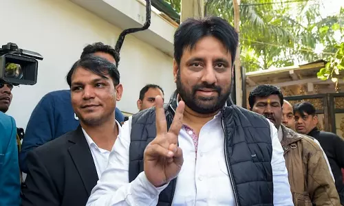 ഡൽഹി വഖഫ് ബോർഡ് ചെയർമാൻ അമാനത്തുല്ലാ ഖാന് ജാമ്യം