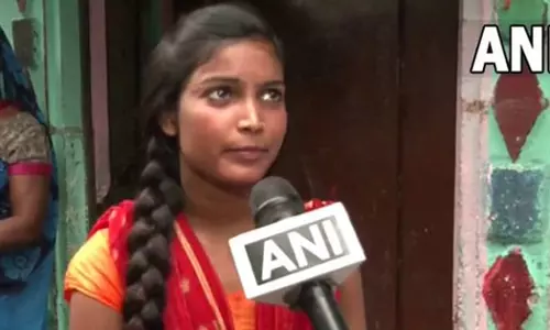 ഞാന്‍ തെറ്റായിട്ടൊന്നും ചോദിച്ചിട്ടില്ല: ഐ.എ.എസ് ഉദ്യോഗസ്ഥയുടെ കോണ്ടം പരാമര്‍ശത്തെ കുറിച്ച് പെണ്‍കുട്ടി