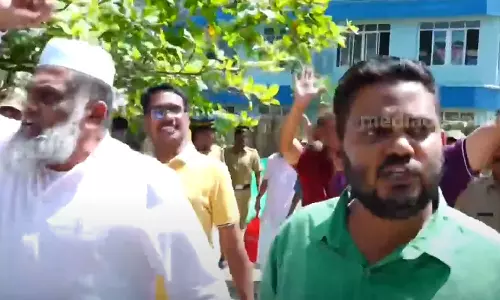 പോപുലർഫ്രണ്ട് നേതാക്കളുടെ കസ്റ്റഡി കാലാവധി ഇന്നവസാനിക്കും: കോടതിയിൽ ഹാജരാക്കാൻ എൻഐഎ പോപുലർഫ്രണ്ട് നേതാക്കളുടെ കസ്റ്റഡി കാലാവധി ഇന്നവസാനിക്കും: കോടതിയിൽ ഹാജരാക്കാൻ എൻഐഎ