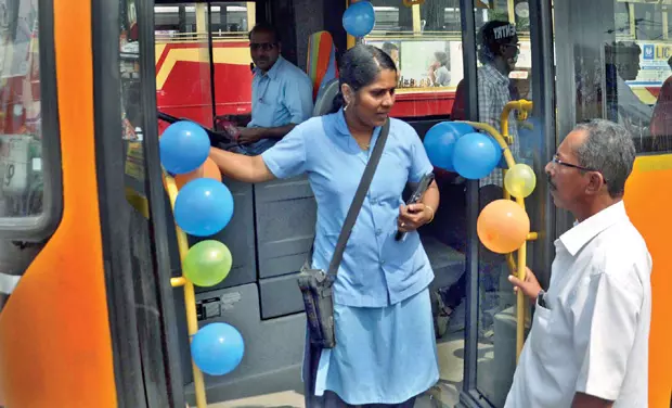 കെ.എസ്.ആർ.ടി.സിയിൽ  12 മണിക്കൂർ സിംഗിൾ ഡ്യൂട്ടി ഇന്ന് മുതൽ പ്രാബല്യത്തില്‍