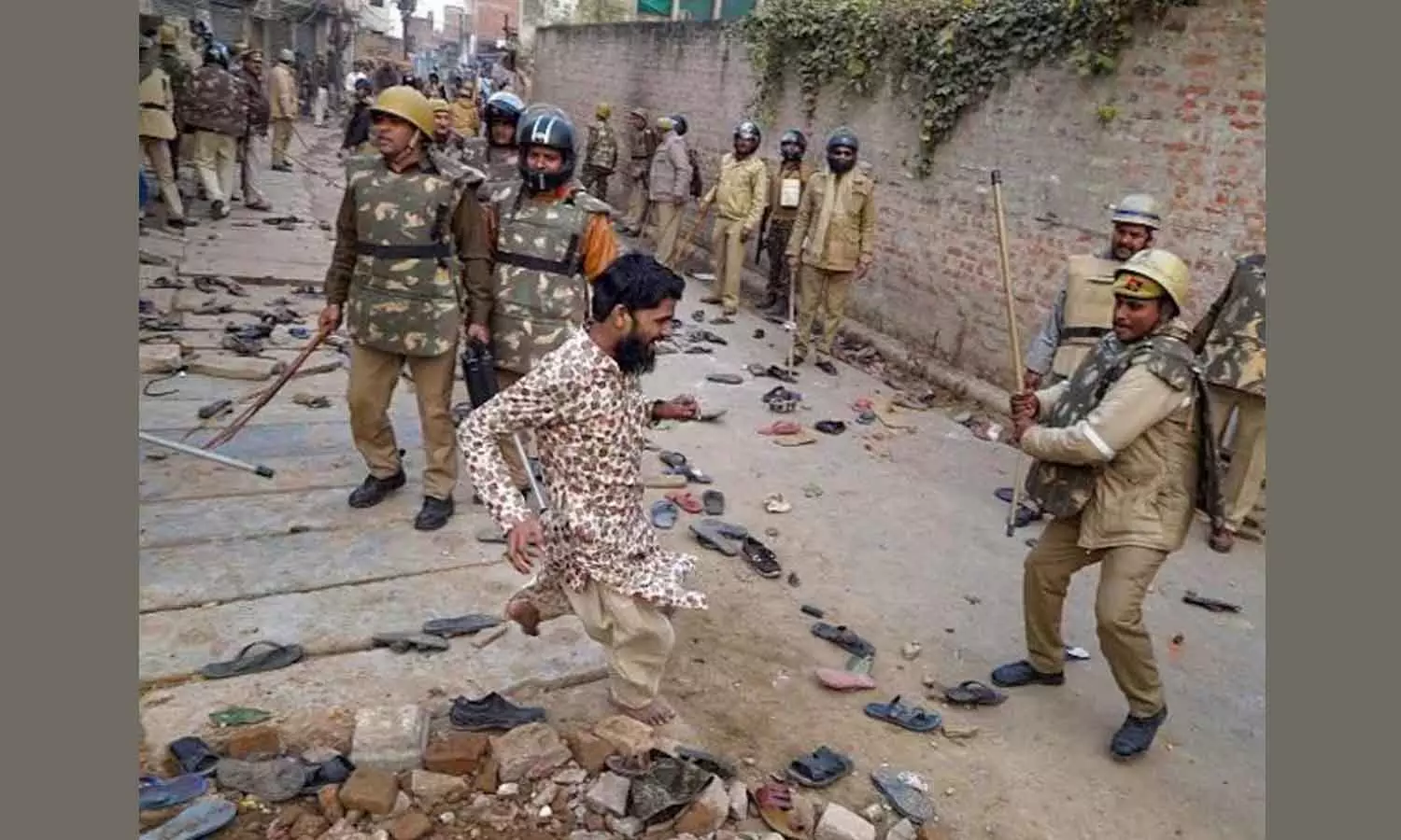 സിഎഎ പ്രതിഷേധക്കാർ 57 ലക്ഷം രൂപ നഷ്ടപരിഹാരം നൽകണമെന്ന് യു.പി പൊലീസ്