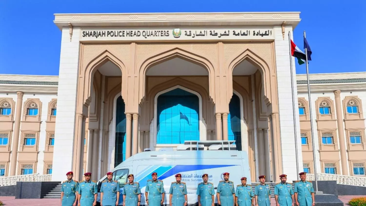 പൊലീസ് സേവനങ്ങൾ ഇനി വീട്ടുപടിക്കൽ; സഞ്ചരിക്കുന്ന സ്റ്റേഷനുമായി ഷാർജ പൊലീസ് പൊലീസ് സേവനങ്ങൾ ഇനി വീട്ടുപടിക്കൽ; സഞ്ചരിക്കുന്ന സ്റ്റേഷനുമായി ഷാർജ പൊലീസ്