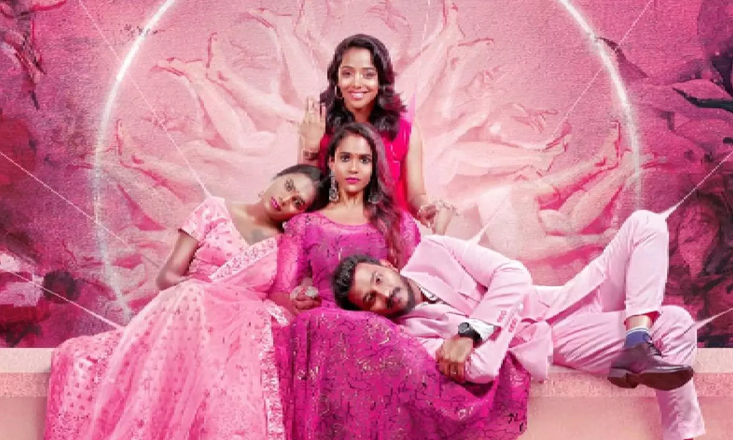 സിനിമാ താരങ്ങൾക്കൊപ്പം 25 ട്രാൻസ്‌ജെൻഡർ സുന്ദരികൾ; പിങ്ക് സിനിമയുടെ വേറിട്ട പോസ്റ്റർ റിലീസ്