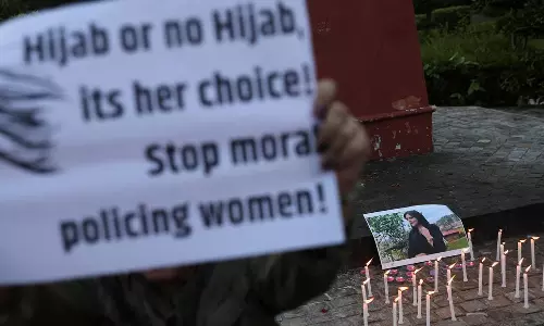 ഹിജാബും  മുസ്‌ലിം സ്ത്രീകളുടെ പോരാട്ടങ്ങളും : ഇന്ത്യയിലും ഇറാനിലും