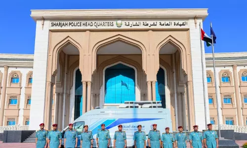 പൊലീസ് സേവനങ്ങൾ ഇനി വീട്ടുപടിക്കൽ; സഞ്ചരിക്കുന്ന സ്റ്റേഷനുമായി ഷാർജ പൊലീസ് പൊലീസ് സേവനങ്ങൾ ഇനി വീട്ടുപടിക്കൽ; സഞ്ചരിക്കുന്ന സ്റ്റേഷനുമായി ഷാർജ പൊലീസ്