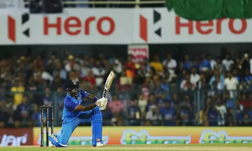 വീണ്ടും സൂര്യ- രാഹുല്‍ ഷോ; ഇന്ത്യക്ക് കൂറ്റന്‍ സ്കോര്‍