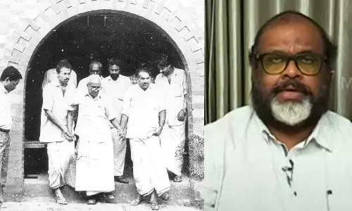 അന്ന് ബസിറങ്ങി നടന്ന്, കൈയിലൊരു ബാഗും തോളിലൊരു തോർത്തുമുണ്ടും ഇട്ടിട്ടൊരു വരവുണ്ട് തൃശൂർ ടൗൺഹാളിലേക്ക്