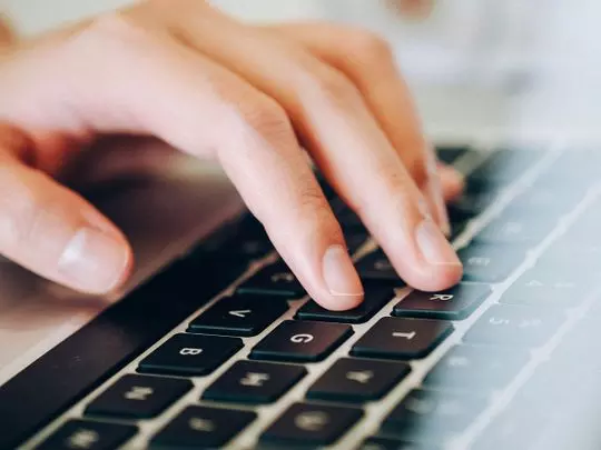 ഇന്ത്യൻ കോൺസുലേറ്റിന്റെ അറ്റസ്റ്റേഷൻ സേവനങ്ങൾക്ക്   ഓൺലൈൻ വഴി അപ്പോയിന്റ്‌മെന്റ് എടുക്കണം