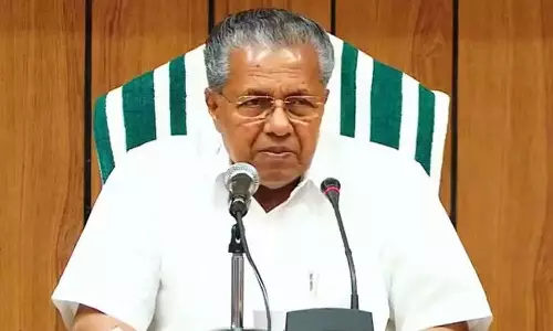 ‌‌മുഖ്യമന്ത്രിയും മന്ത്രിമാരും യൂറോപ്പിലേക്ക് തിരിച്ചു