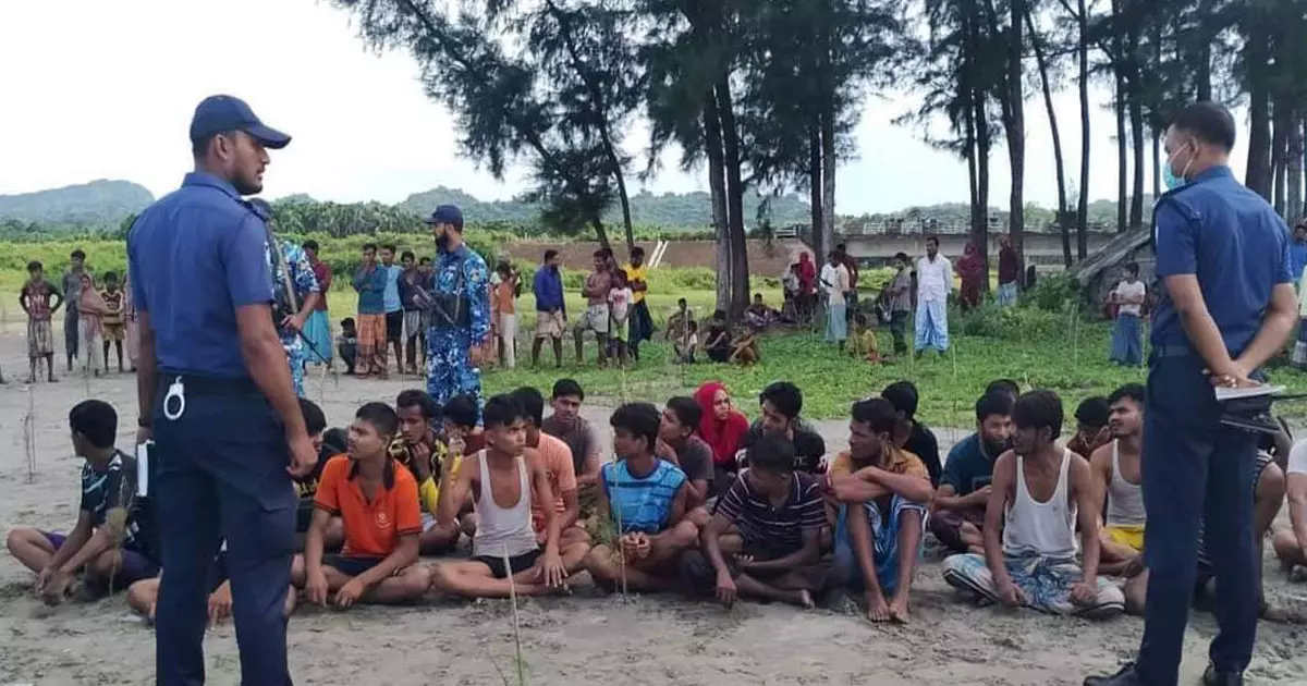 റോഹിങ്ക്യൻ അഭയാർത്ഥികളുടെ ബോട്ട് മുങ്ങി; മൂന്നുപേർ മരിച്ചു, 20 പേരെ കാണാതായി