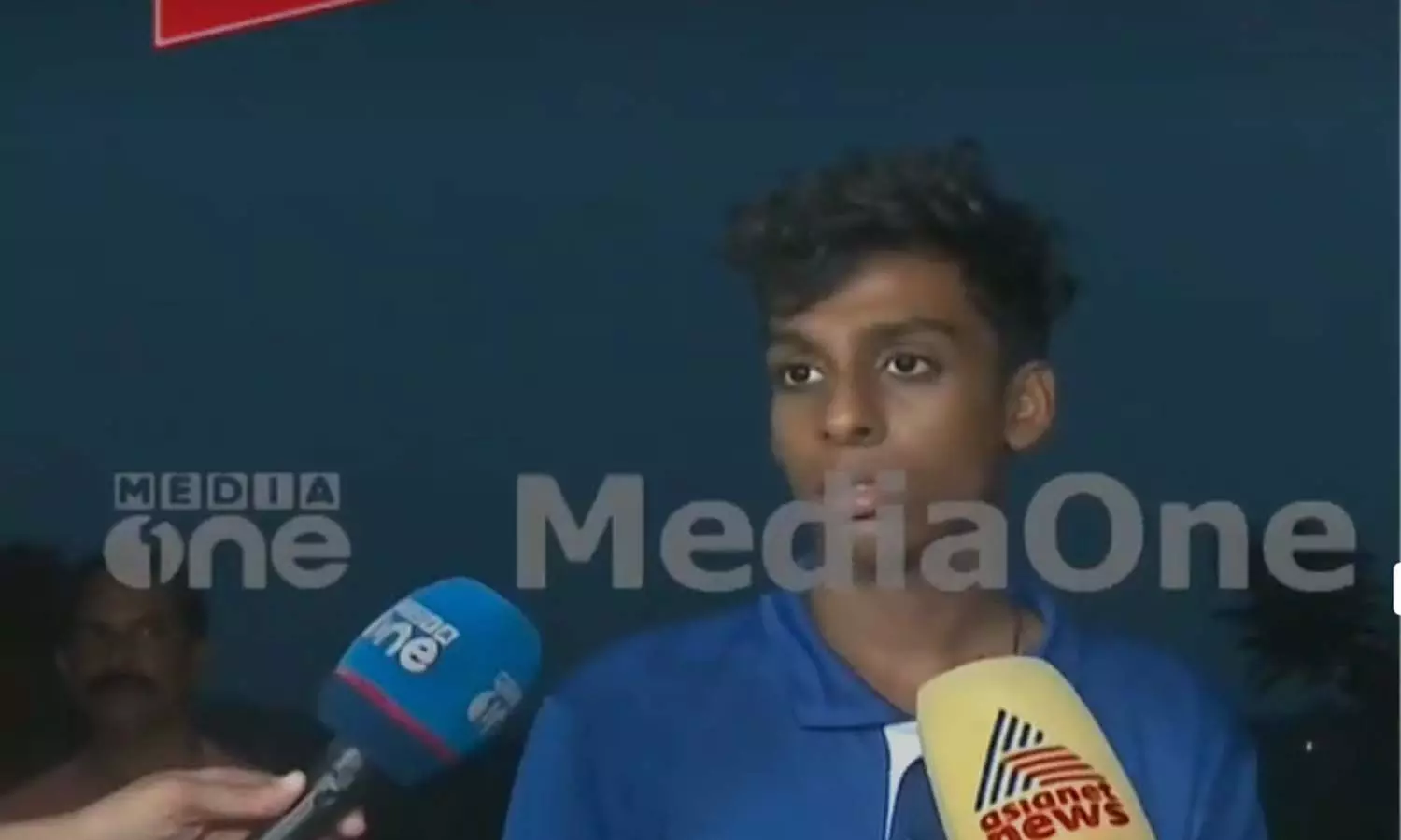 ഞങ്ങടെ ബസ് നല്ല സ്പീഡിൽ വന്നു, കെ.എസ്.ആർ.ടി.സി യെ വെട്ടിക്കാൻ നോക്കിയപ്പോൾ ഇടിച്ചു ; അപകടത്തിന്‍റെ ഞെട്ടൽ മാറാതെ വിദ്യാർത്ഥികൾ