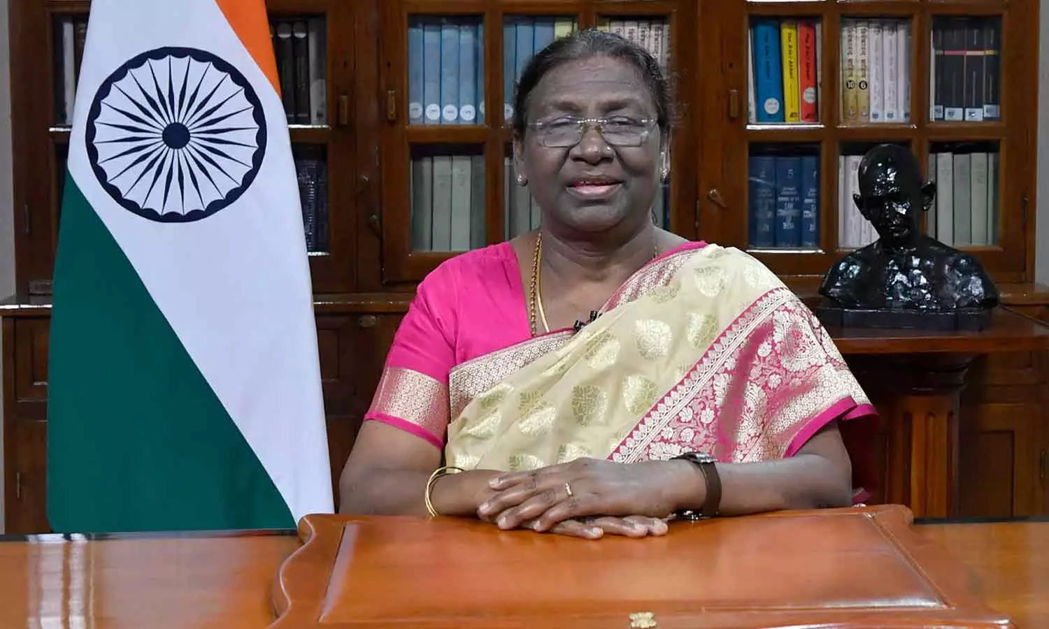 വിലപ്പെട്ട ജീവനുകൾ പൊലിഞ്ഞതിൽ അഗാധ ദുഃഖം; വടക്കഞ്ചേരി ബസ് അപകടത്തിൽ അനുശോചിച്ച് രാഷ്ട്രപതി