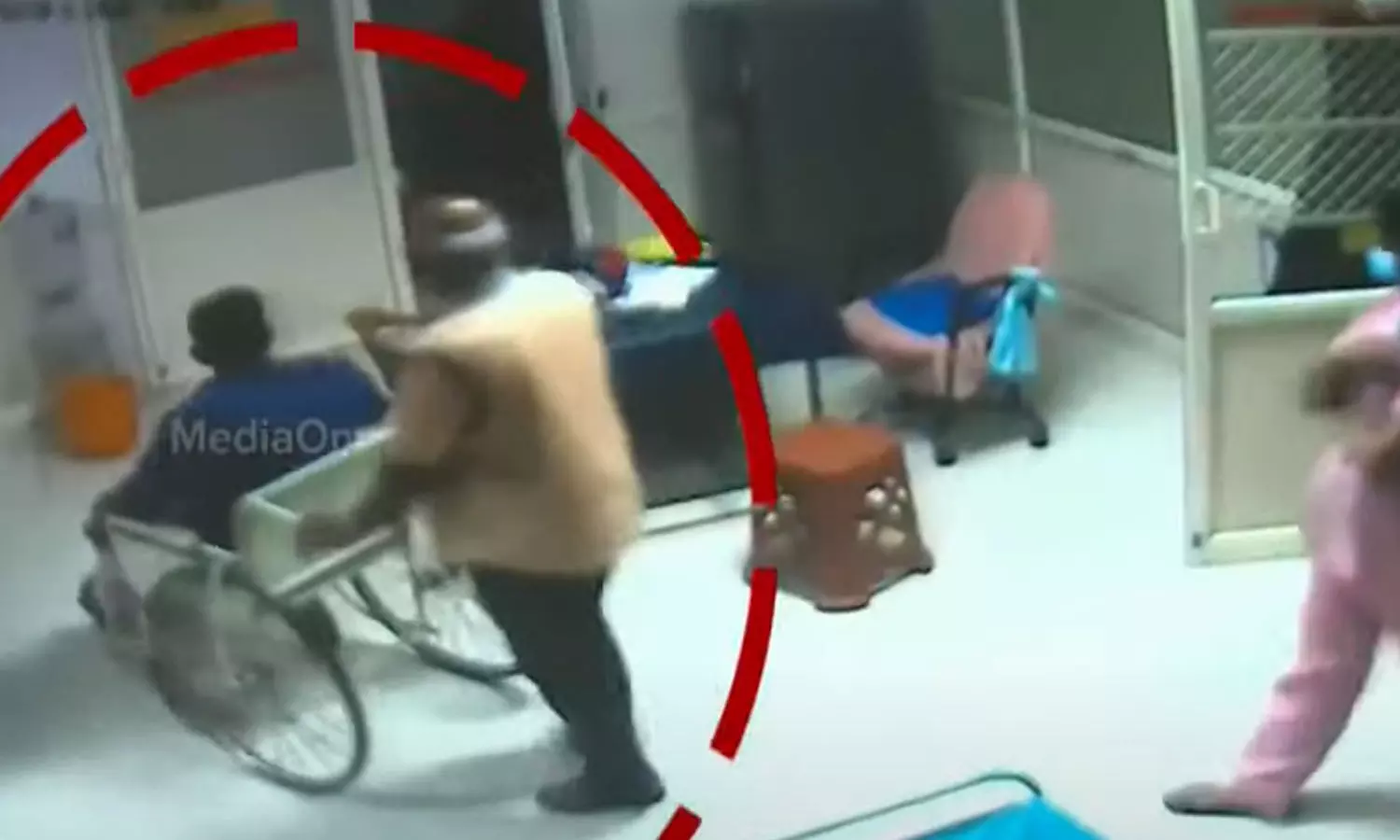 വടക്കഞ്ചേരി ബസപകടം: ബസ് ഡ്രൈവർ ജോമോൻ പൊലീസ് പിടിയിൽ