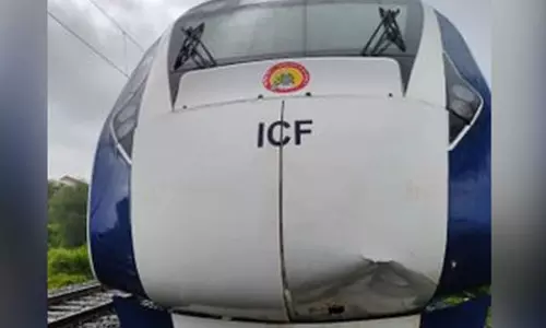 പോത്തിനു പിന്നാലെ പശു; വീണ്ടും വന്ദേഭാരത് ട്രെയിനിന്‍റെ മുന്‍ഭാഗത്തിന് തകരാര്‍