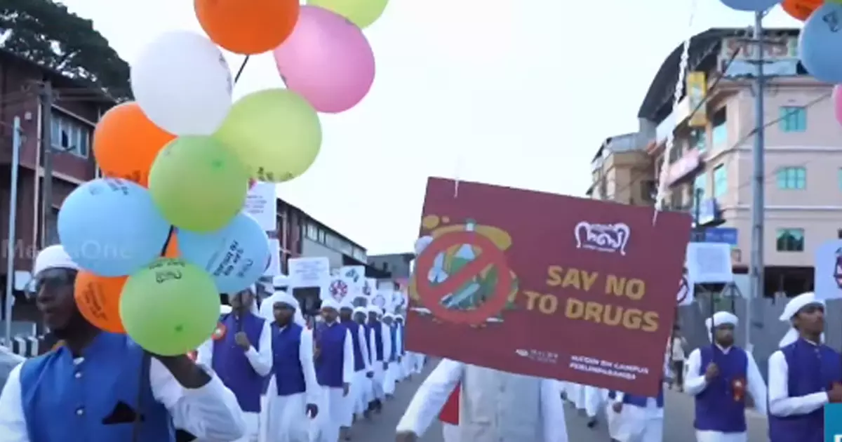 നബിദിന റാലികളില് ലഹരിവിരുദ്ധ സന്ദേശം നബിദിന റാലികളില് ലഹരിവിരുദ്ധ സന്ദേശം