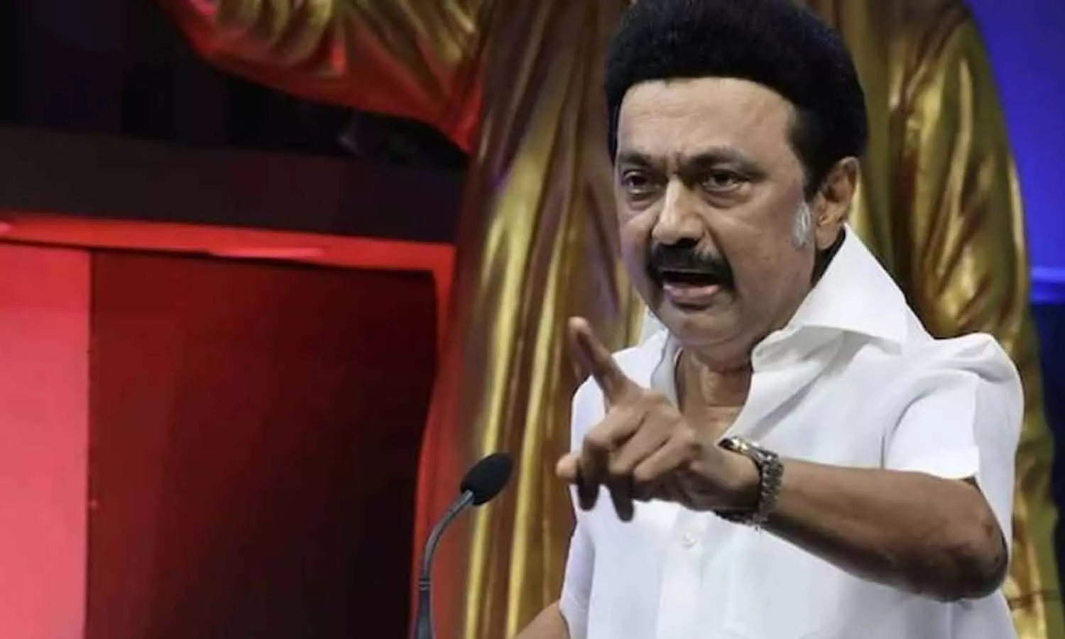 ഹിന്ദി നിർബന്ധമാക്കി മറ്റൊരു ഭാഷാ യുദ്ധത്തിന് വഴിയൊരുക്കരുത്: എം.കെ സ്റ്റാലിൻ ഹിന്ദി നിർബന്ധമാക്കി മറ്റൊരു ഭാഷാ യുദ്ധത്തിന് വഴിയൊരുക്കരുത്: എം.കെ സ്റ്റാലിൻ