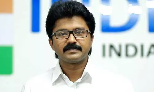 ഹണിട്രാപ്പില്‍പ്പെടുത്തുമെന്ന് ഭീഷണിപ്പെടുത്തി, കേസ് പിൻവലിക്കാന്‍ 30 ലക്ഷം ഓഫർ ചെയ്തു ;  എൽദോസ് കുന്നപ്പിള്ളിൽ എം.എൽ.എക്കെതിരെ  പരാതിക്കാരി