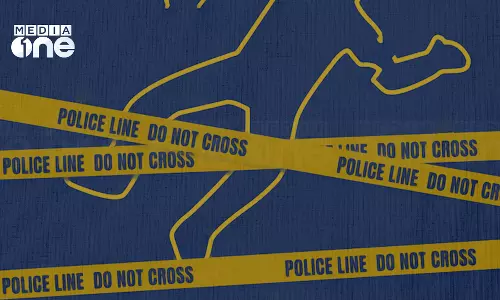 തൊടുപുഴയില് കോളജ് കെട്ടിടത്തിൽ നിന്നും നിയമ വിദ്യാർഥിനി താഴേക്ക് ചാടി തൊടുപുഴയില് കോളജ് കെട്ടിടത്തിൽ നിന്നും നിയമ വിദ്യാർഥിനി താഴേക്ക് ചാടി