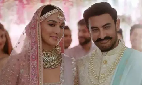 ആമിർഖാൻ ആചാരങ്ങളെ പരിഹസിക്കുന്നു: പുതിയ പരസ്യത്തിനെതിരെ ആരോപണം