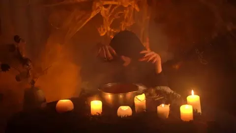 കോഴിക്കോട് മന്ത്രവാദ ചികിത്സയുടെ പേരിൽ മോഷണം