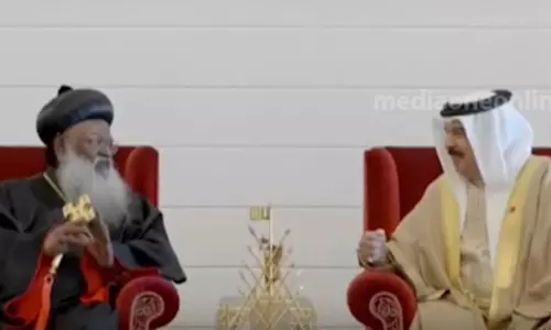 കാതോലിക്ക ബാവ ബഹ്‌റൈൻ രാജാവുമായി കൂടിക്കാഴ്ച നടത്തി
