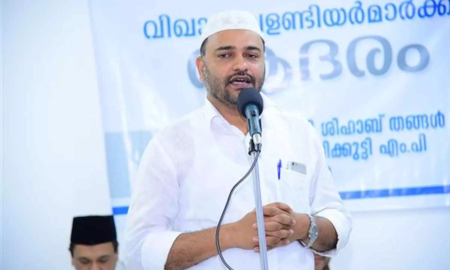 അന്ധവിശ്വാസത്തിന്റെയും അനാചാരത്തിന്റെയും പേരിൽ മതവിശ്വാസികളെ അടച്ചാക്ഷേപിക്കരുത്: സത്താർ പന്തല്ലൂർ അന്ധവിശ്വാസത്തിന്റെയും അനാചാരത്തിന്റെയും പേരിൽ മതവിശ്വാസികളെ അടച്ചാക്ഷേപിക്കരുത്: സത്താർ പന്തല്ലൂർ