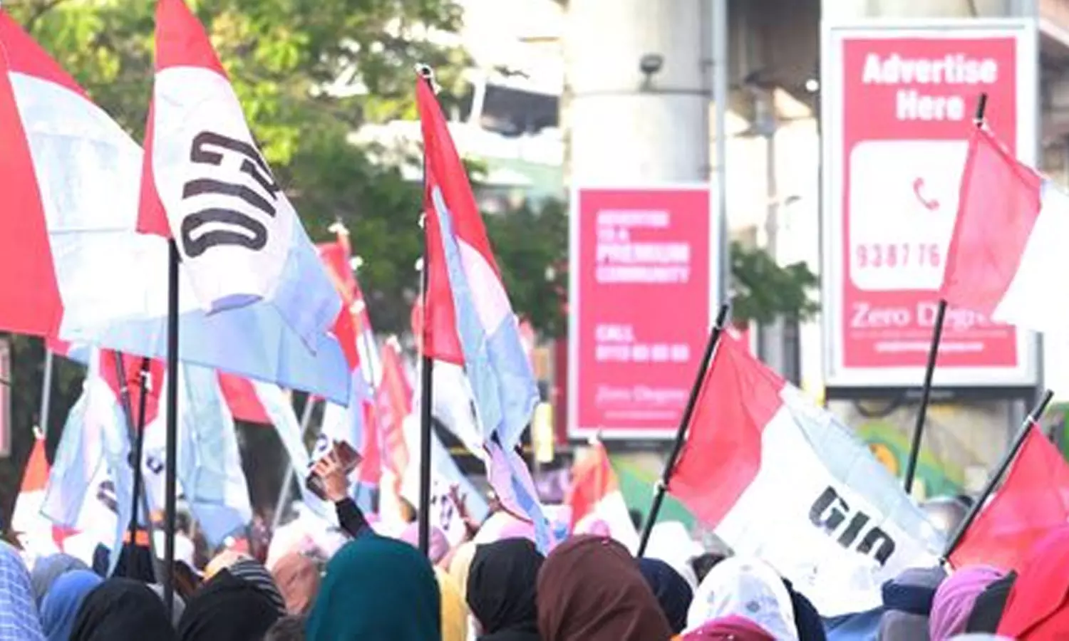 ഹിജാബിന് വേണ്ടി നിയമപരമായും രാഷ്ട്രീയപരമായും പോരാട്ടം തുടരും: ജി.ഐ.ഒ