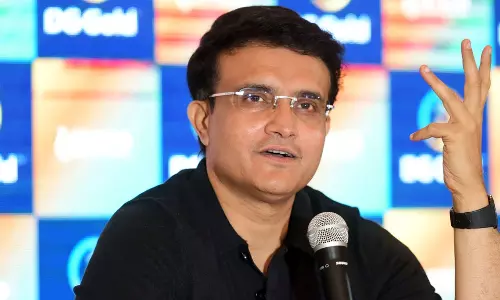 അമിത് ഷാ വന്നിട്ടും വഴങ്ങിയില്ല; ബിസിസിഐയിൽ നിന്ന് ഗാംഗുലി പുറത്തായതിങ്ങനെ