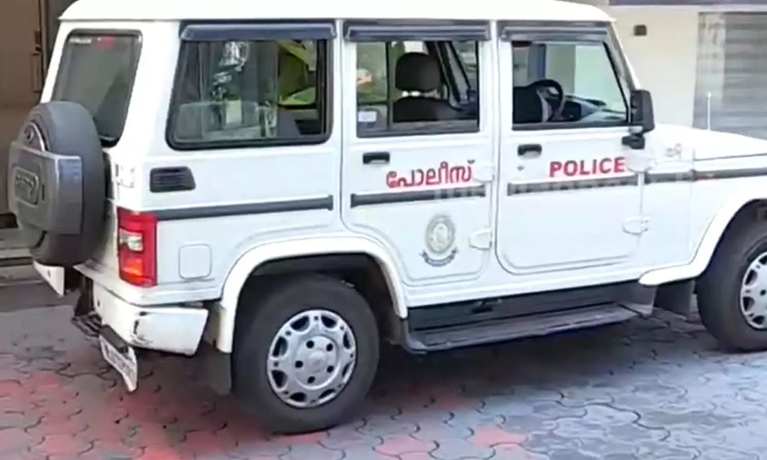 നരബലി; പ്രതികളെ 12 മണിക്കൂർ ചോദ്യം ചെയ്തു