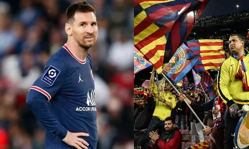 മെസി ചതിയൻ, ഇനി തിരികെ കൊണ്ടുവരരുത്; പ്രകോപിതരായി ബാഴ്‌സ ആരാധകർ