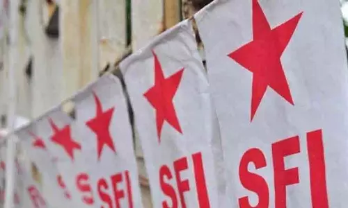 വിദ്യാർത്ഥി നേതാക്കളെ മർദ്ദിച്ചെന്ന കേസ്: പ്രതികൾക്ക് മുൻകൂർ ജാമ്യം