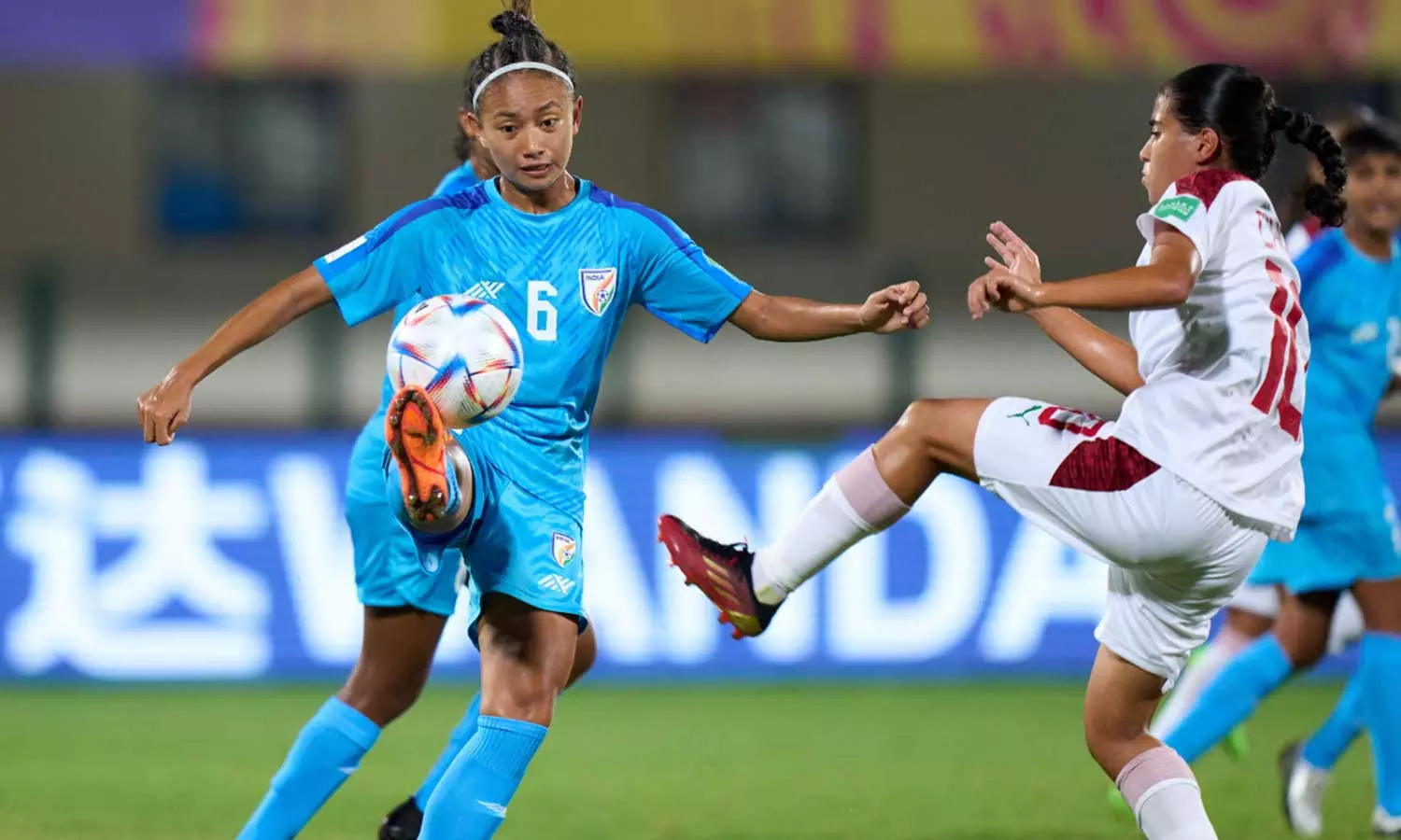 അണ്ടർ-17 വനിതാ ലോകകപ്പ്: ഇന്ത്യ ക്വാർട്ടർ കാണാതെ പുറത്ത് അണ്ടർ-17 വനിതാ ലോകകപ്പ്: ഇന്ത്യ ക്വാർട്ടർ കാണാതെ പുറത്ത്