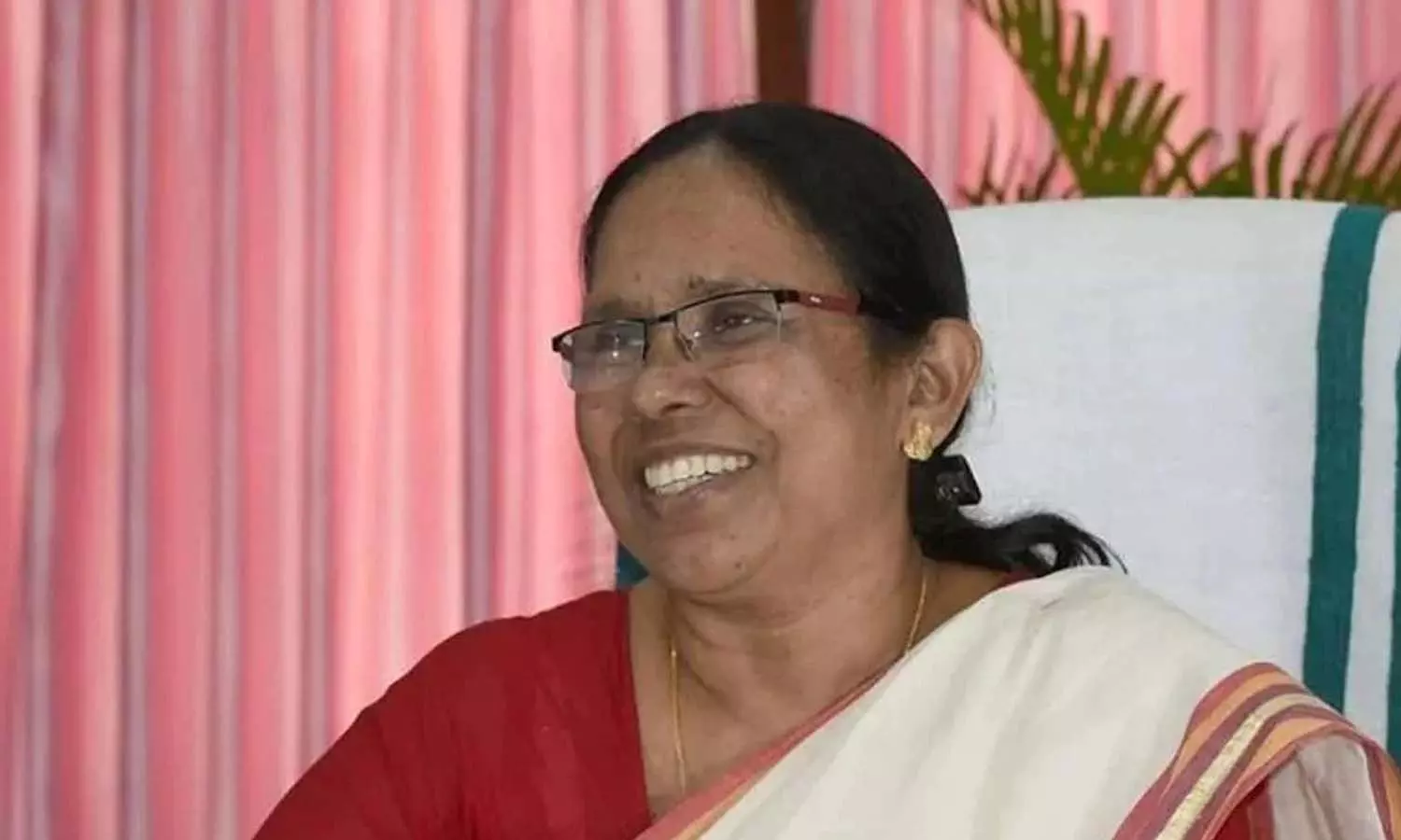 പി.പി.ഇ കിറ്റ് അഴിമതി; ലോകായുക്തക്ക് മുന്നിൽ കാര്യങ്ങൽ ബോധ്യപ്പെടുത്തുമെന്ന് മുൻ ആരോഗ്യമന്ത്രി പി.പി.ഇ കിറ്റ് അഴിമതി; ലോകായുക്തക്ക് മുന്നിൽ കാര്യങ്ങൽ ബോധ്യപ്പെടുത്തുമെന്ന് മുൻ ആരോഗ്യമന്ത്രി