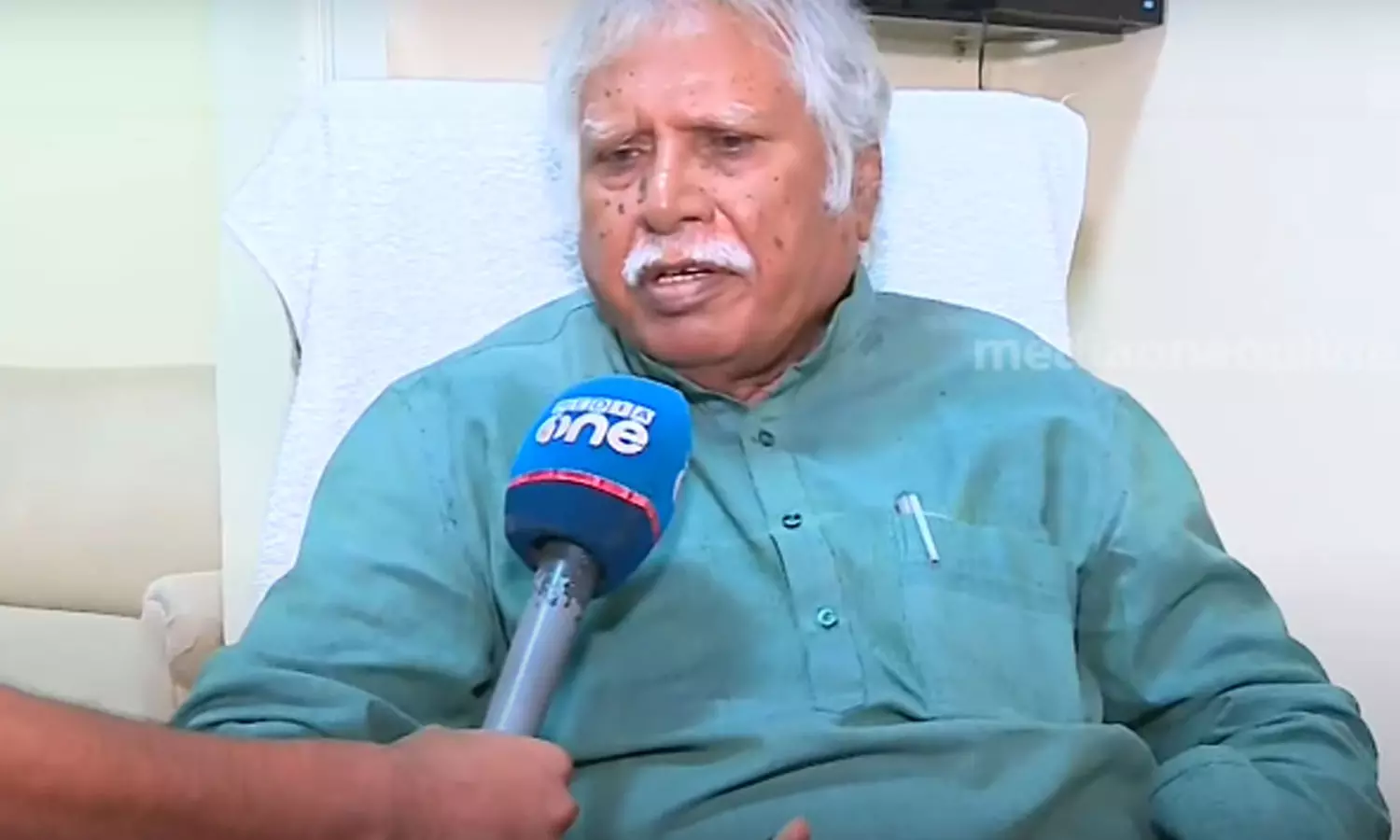 വോട്ടിങ് രീതിയിലെ മാറ്റം തരൂരിന്റെ പരാതിയെ തുടർന്നല്ല: മധുസൂദൻ മിസ്ത്രി വോട്ടിങ് രീതിയിലെ മാറ്റം തരൂരിന്റെ പരാതിയെ തുടർന്നല്ല: മധുസൂദൻ മിസ്ത്രി