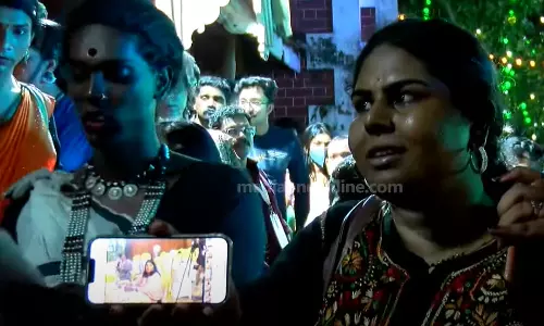 വിധികർത്താക്കൾ വിവേചനപരമായി പെരുമാറി; ട്രാൻസ്ജെൻഡർ കലോത്സവം മത്സരാർഥികൾ ബഹിഷ്കരിച്ചു