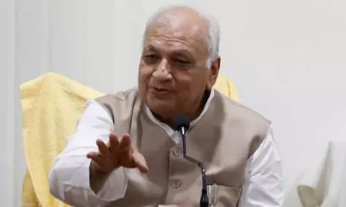 ആക്ഷേപിച്ചാൽ മന്ത്രിസ്ഥാനം റദ്ദാക്കും; ഭീഷണിയുമായി ഗവർണർ