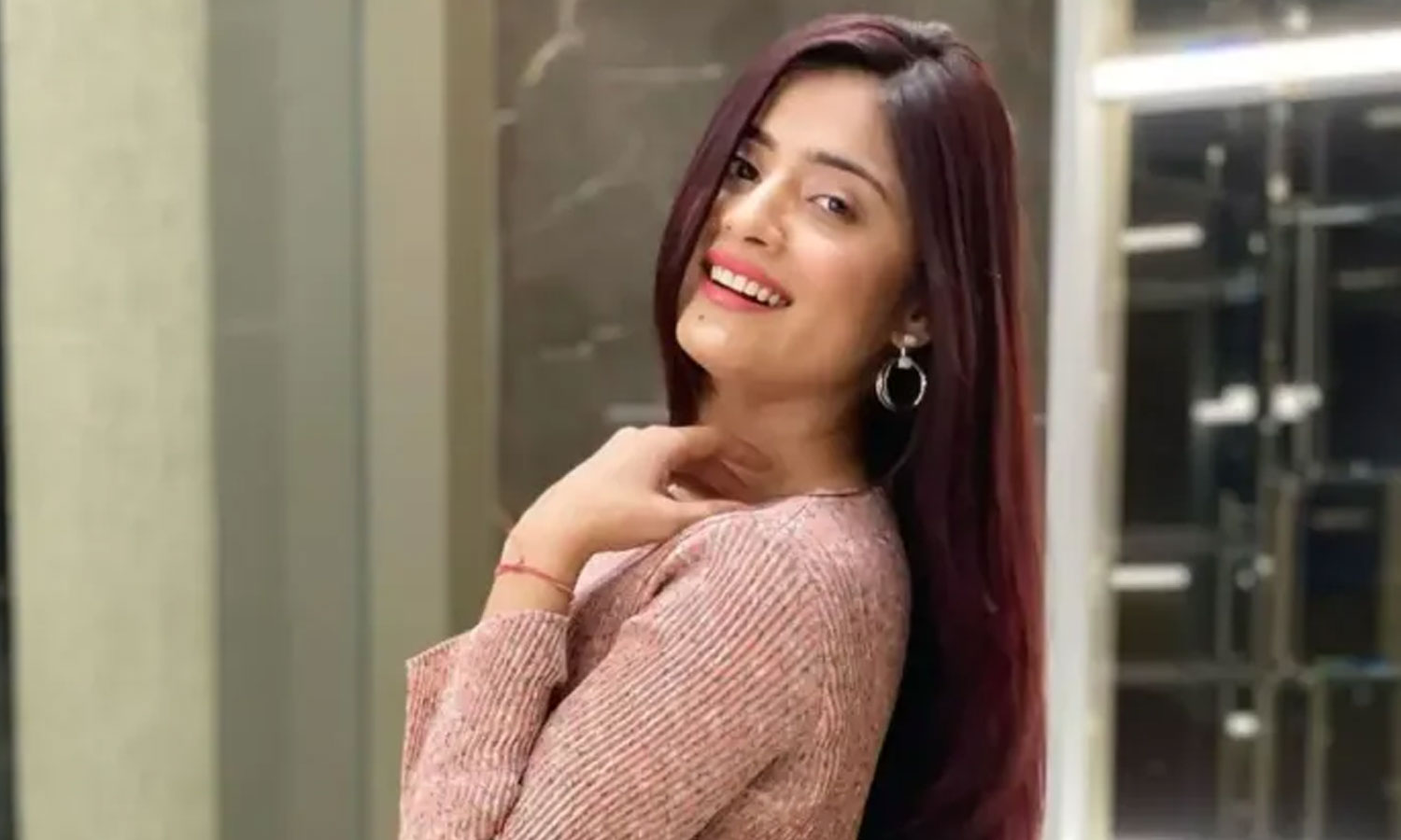 നടി വൈശാലി ടക്കറുടെ മരണം: മുൻ കാമുകനും ഭാര്യയും കസ്റ്റഡിയിൽ