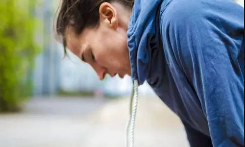 സ്ത്രീകളിലെ ഹൃദയാഘാതം; ഈ മൂന്ന് ലക്ഷണങ്ങൾ ഒരിക്കലും അവഗണിക്കരുത്...