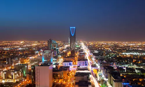 സൗദിയുടെ സാമ്പത്തിക വളർച്ച വരും വർഷവും തുടരുമെന്ന് പഠനം